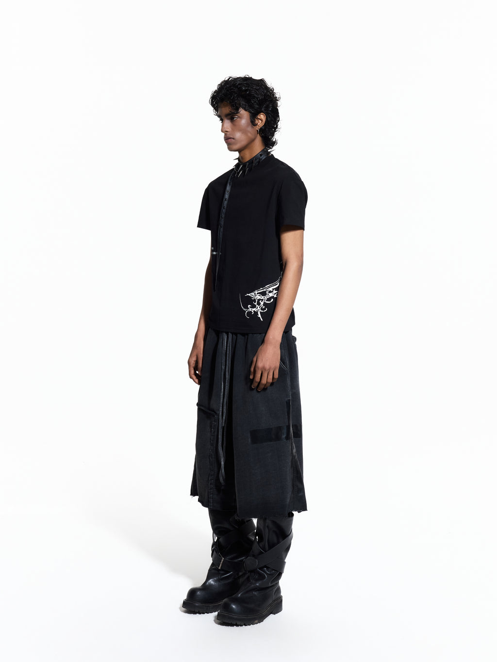 FLYERRER 26SS Black Cross Rubber Washed Raw Edge Loose Distressed Seven-Point Sweatpants FR328
