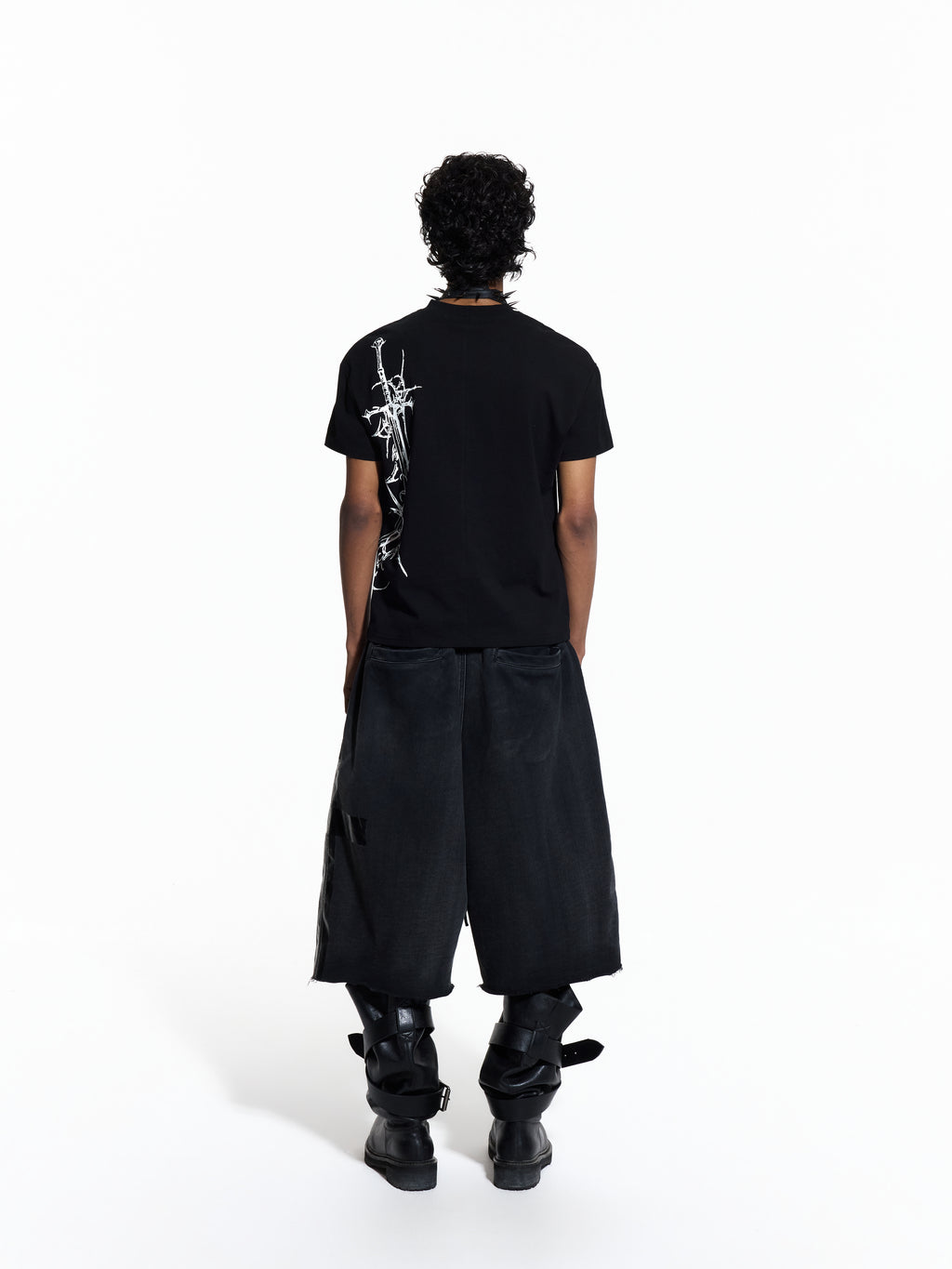 FLYERRER 26SS Slogan Vine Sword Print Stretch Breathable Slim Fit Street Tee FR334