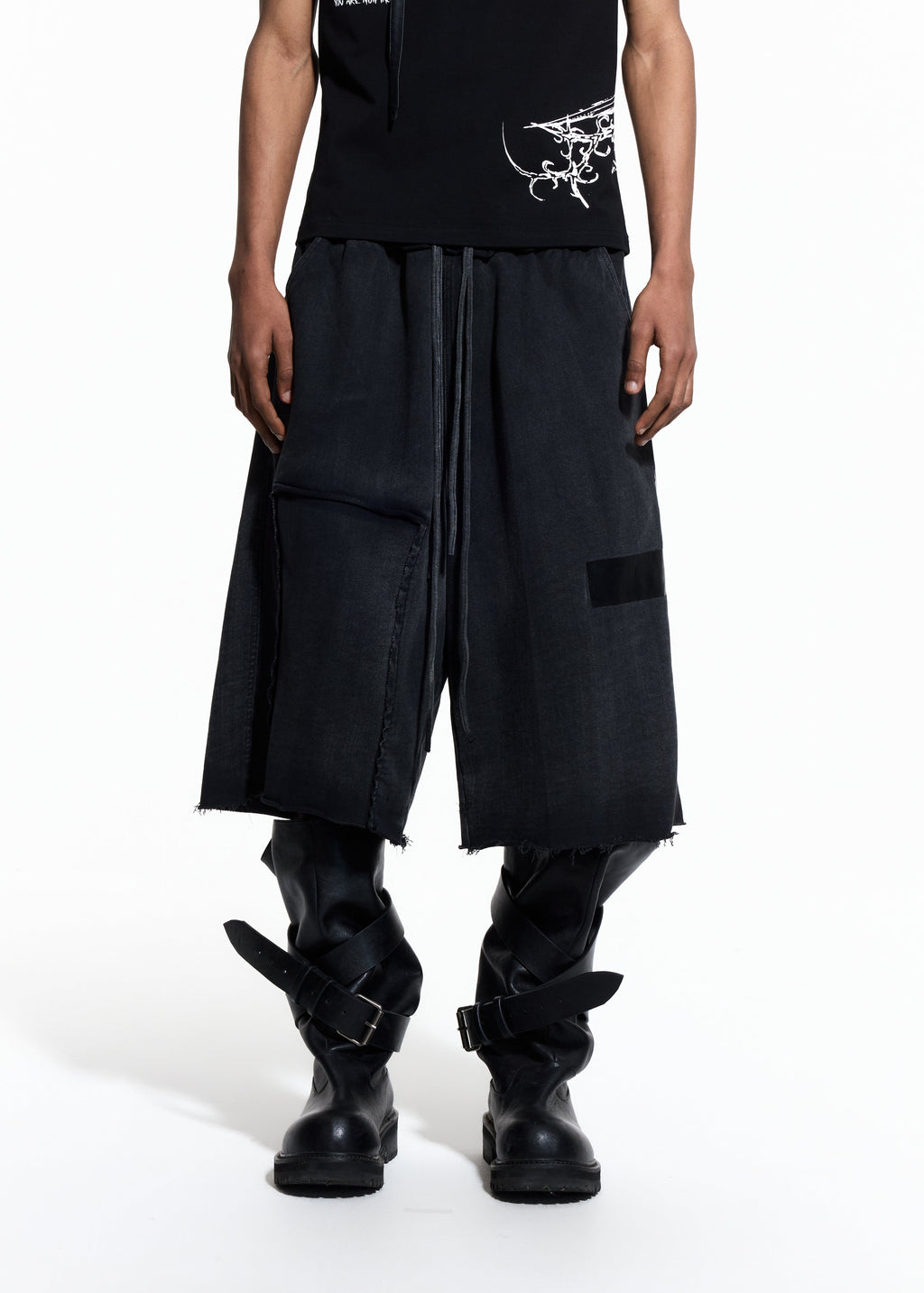 FLYERRER 26SS Black Cross Rubber Washed Raw Edge Loose Distressed Seven-Point Sweatpants FR328